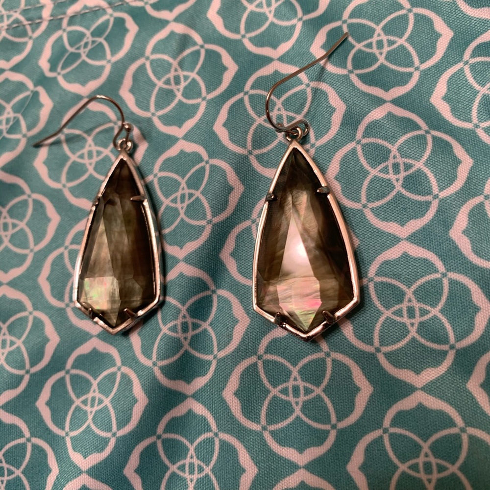 Kendra Scott Black Mother of Pearl Carla Earrings